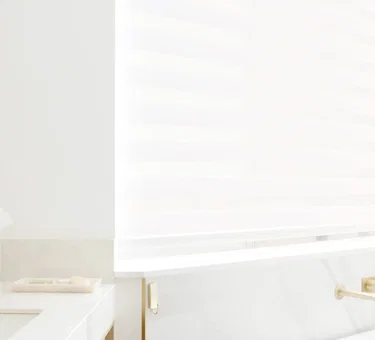 Habillages de fenêtre<br>pour la salle de bain