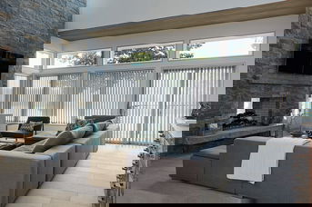 STORES VERTICAUX