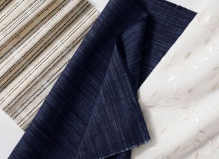 Échantillons les plus populaires de unis, textures et motifs
