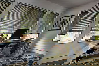 STORES EN ALUMINIUM