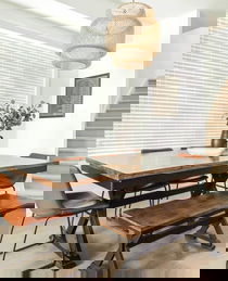 Une salle à manger rustique