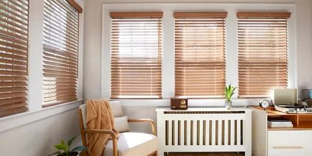 Stores en bois véritable